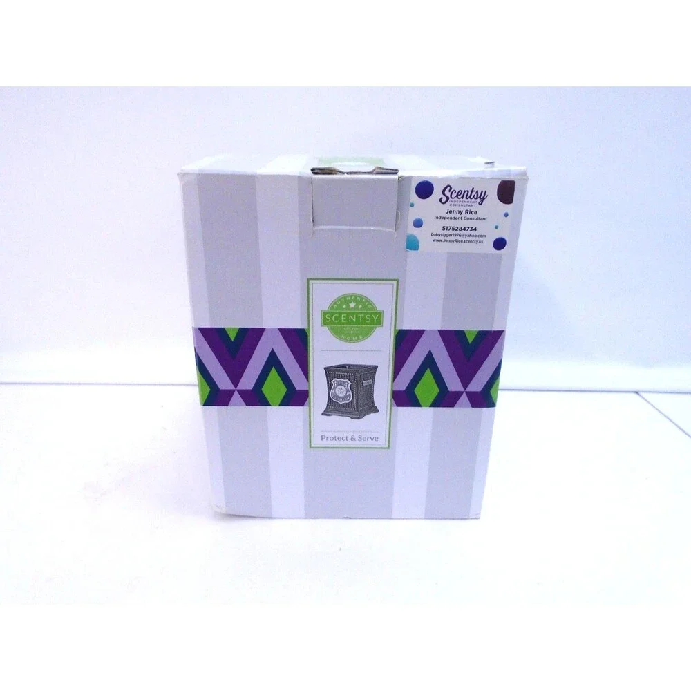 Scentsy Protect & Serve Police Warmer Hometown Heroes Collection Blue Badge NIB